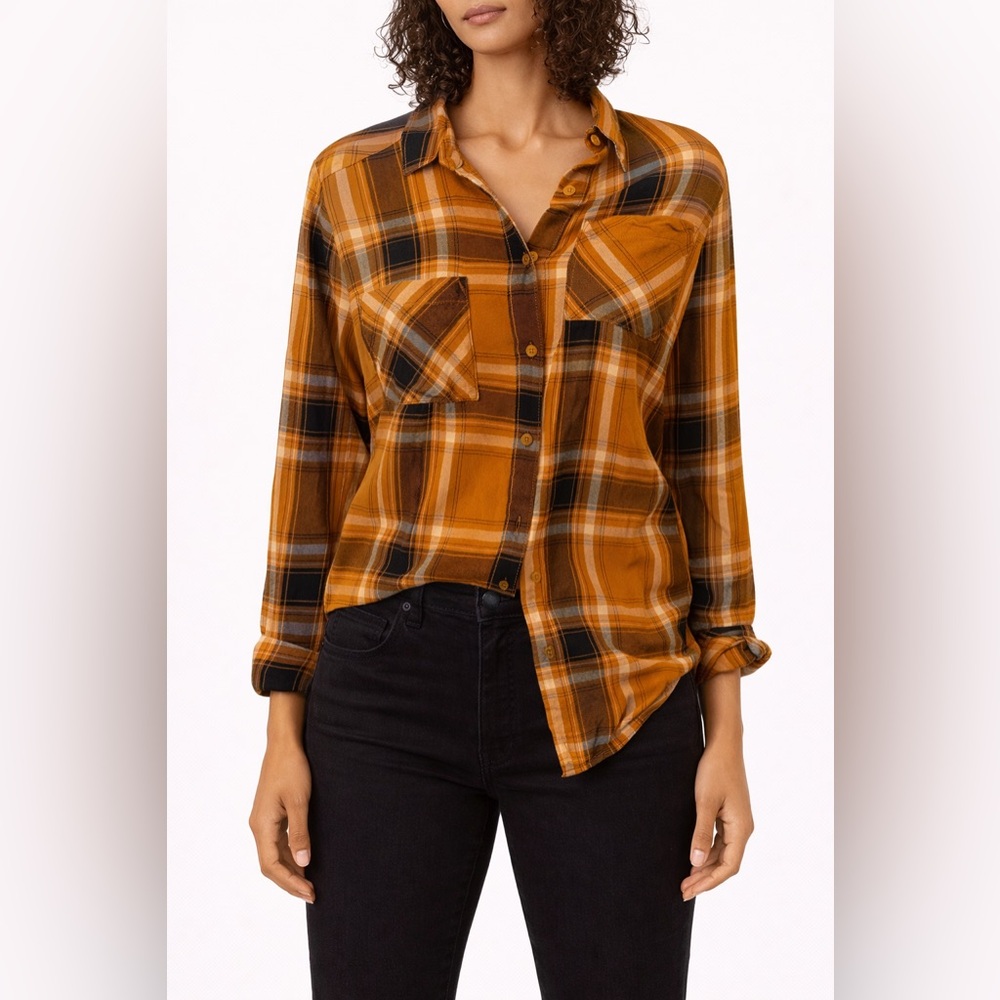Plaid Button-Up Shirt in Orange and Black